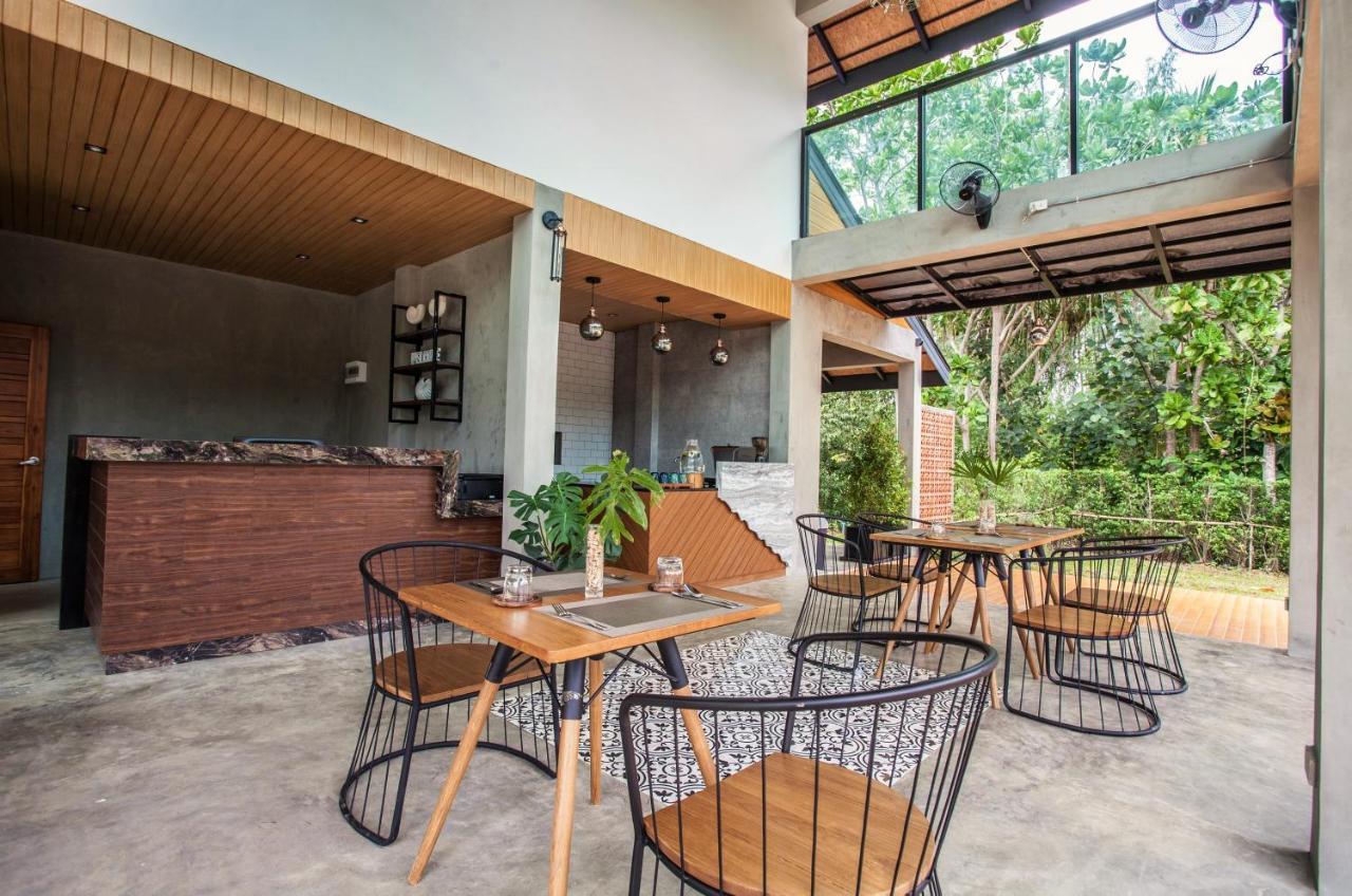 The Mantra Navi Koh Lanta Exterior foto