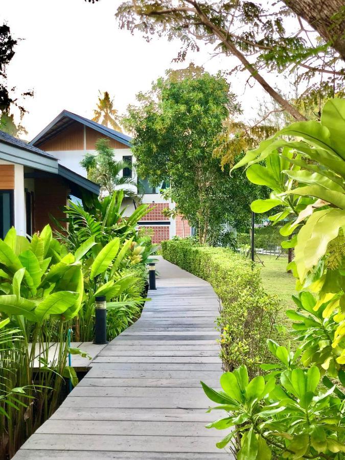 The Mantra Navi Koh Lanta Exterior foto