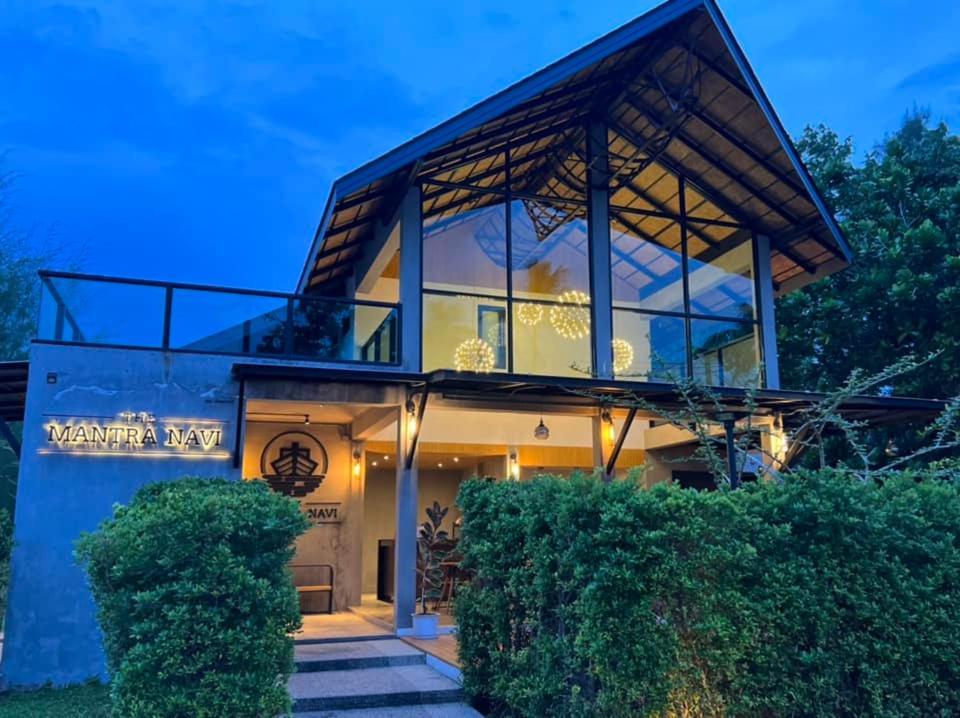 The Mantra Navi Koh Lanta Exterior foto