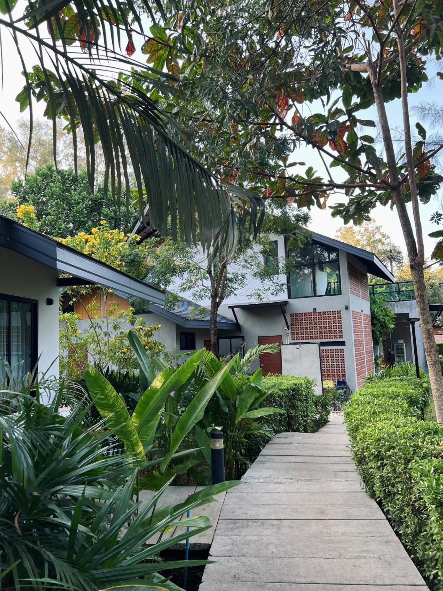 The Mantra Navi Koh Lanta Exterior foto
